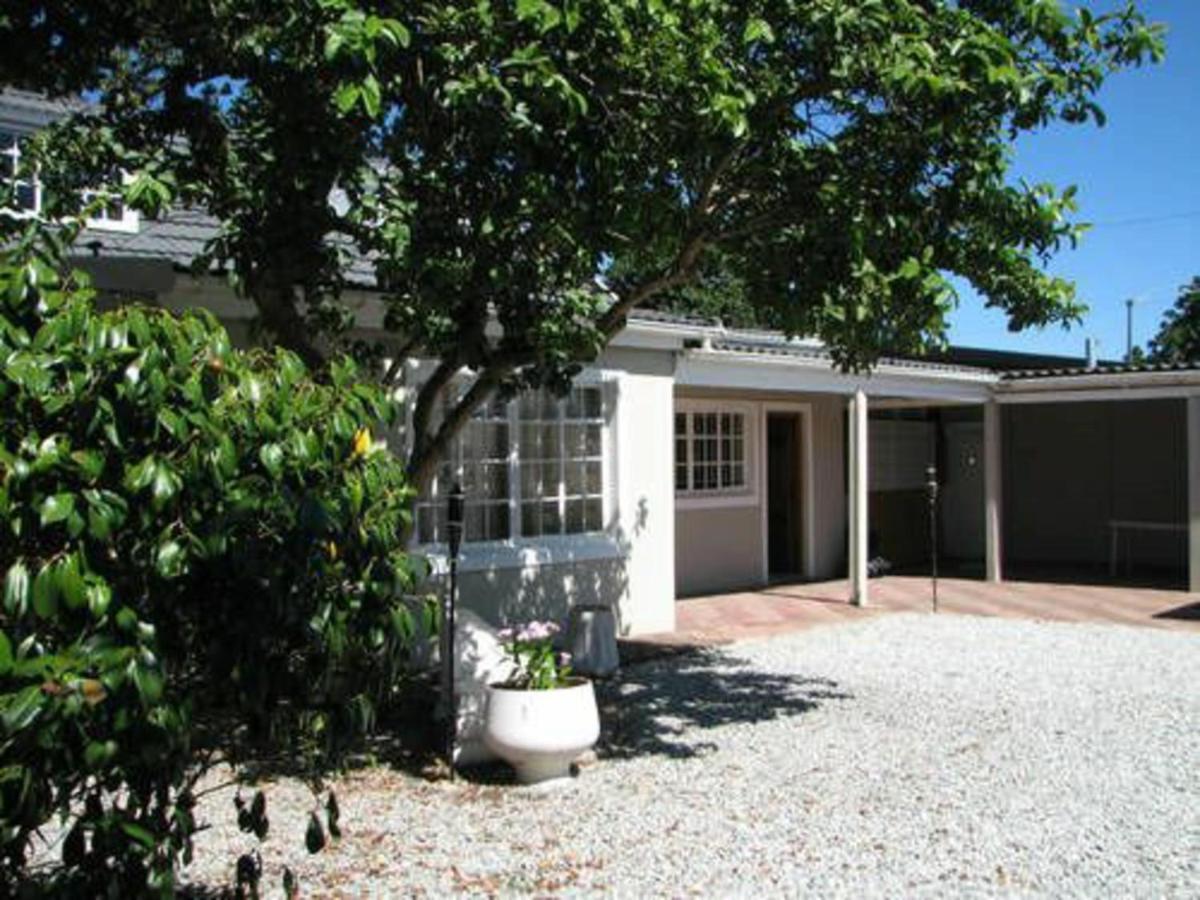 Keedols Inn & Backpackers Knysna Exteriör bild