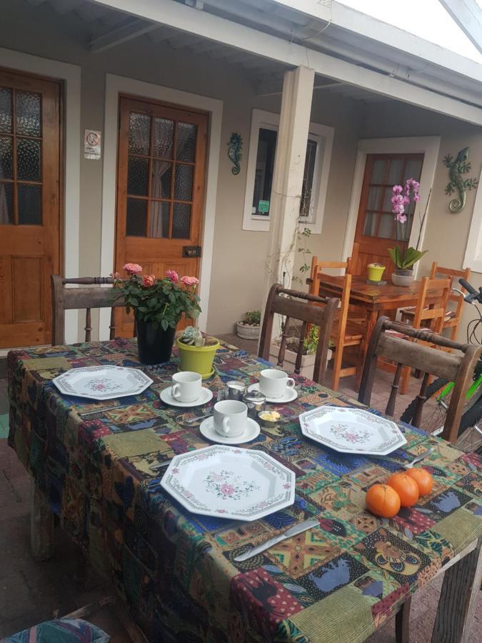 Keedols Inn & Backpackers Knysna Exteriör bild